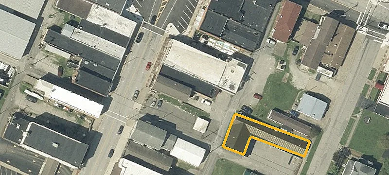 122 Main St
