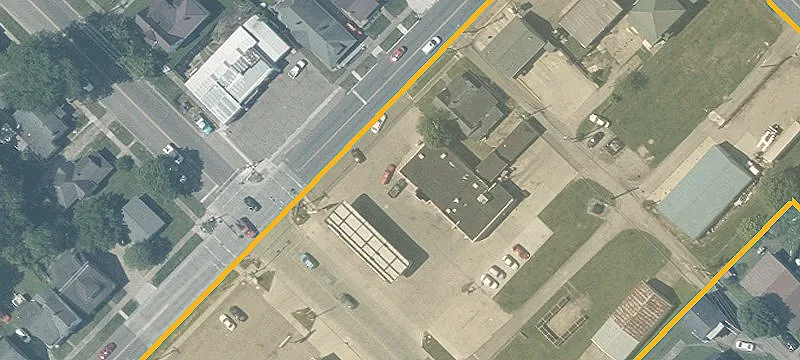 Main St