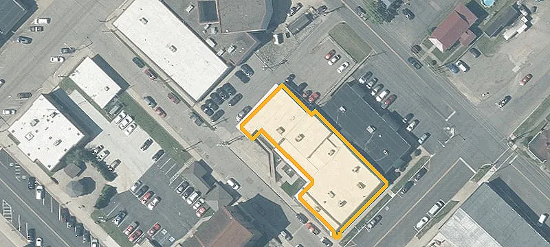 228 Ct St