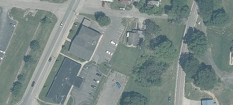 215 Davis Ave