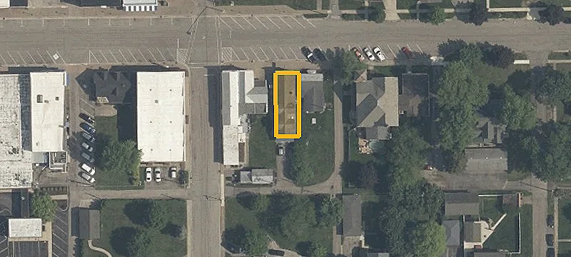 206 Main St