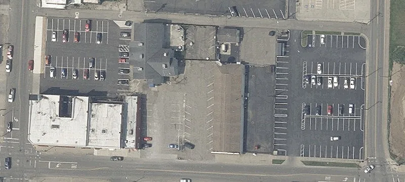 628 Walnut St