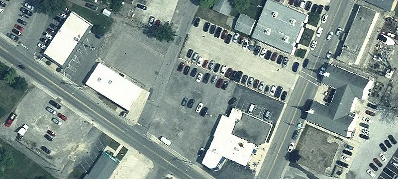 102 Burkhart Ave