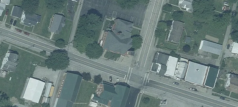 4 Main St