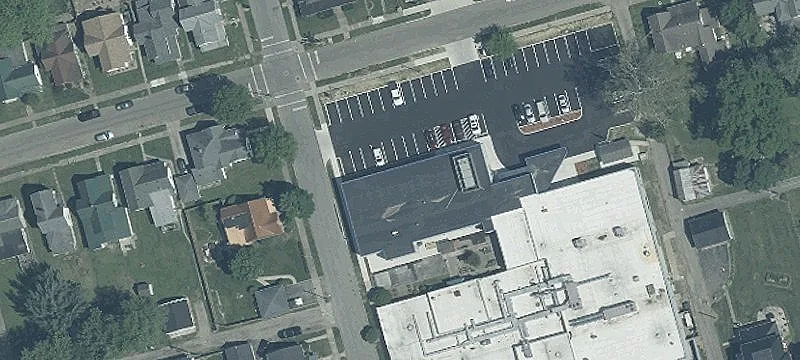 550 Mirabeau St