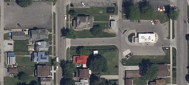 506 Poplar St
