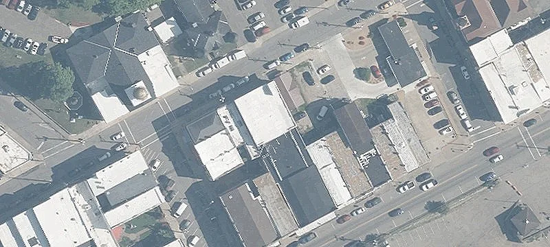 106 Main St