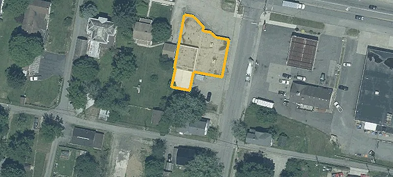 301 Main Rear St