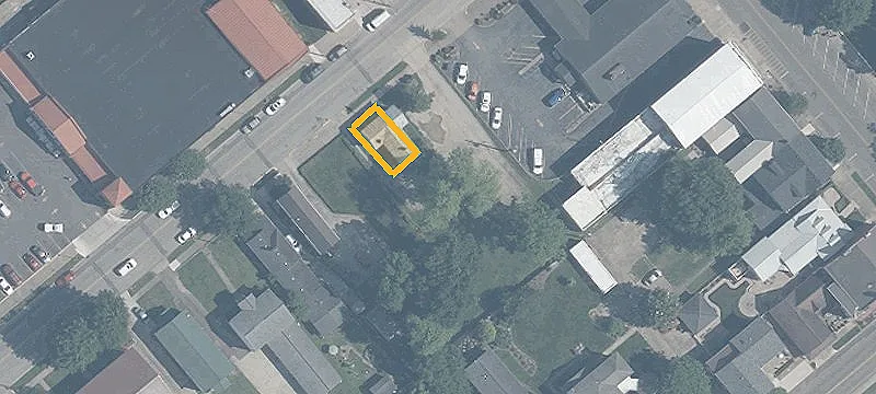241 2nd Ave