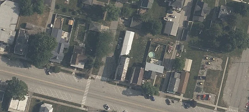 304 Railway Ave