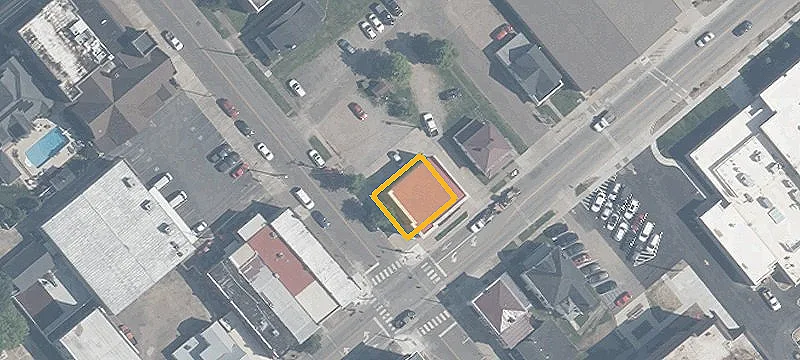 500 2nd Ave