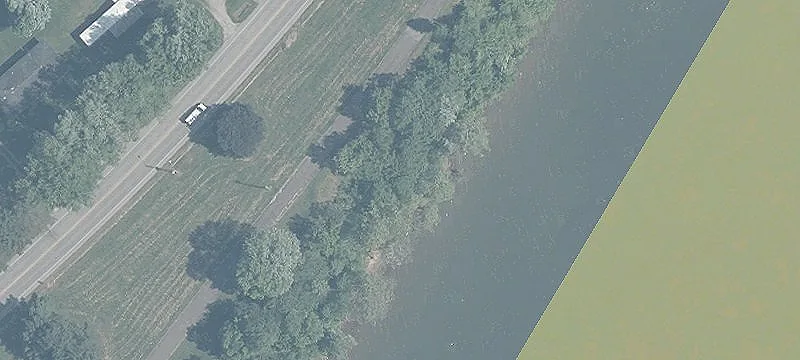 309 Riverside Dr