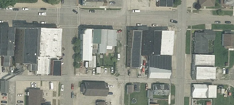 Main St
