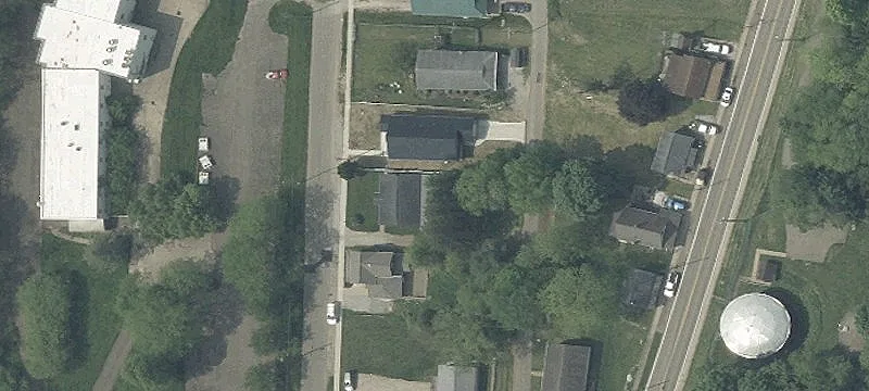 451 Hebron St