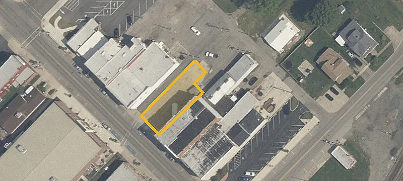 125 Main St