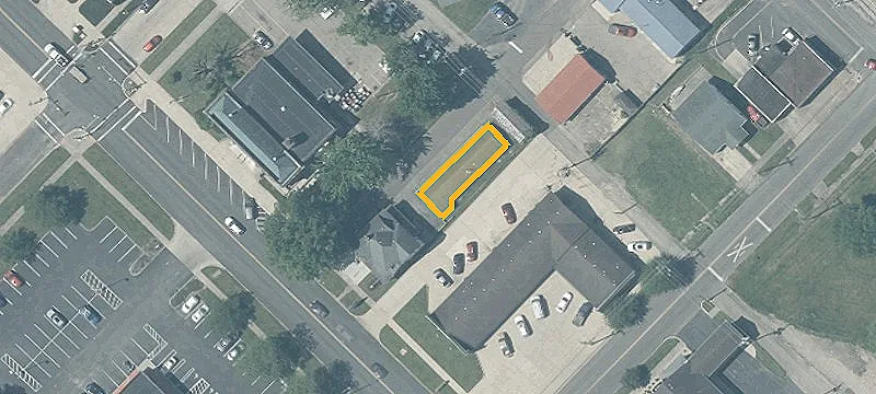 378 Main St