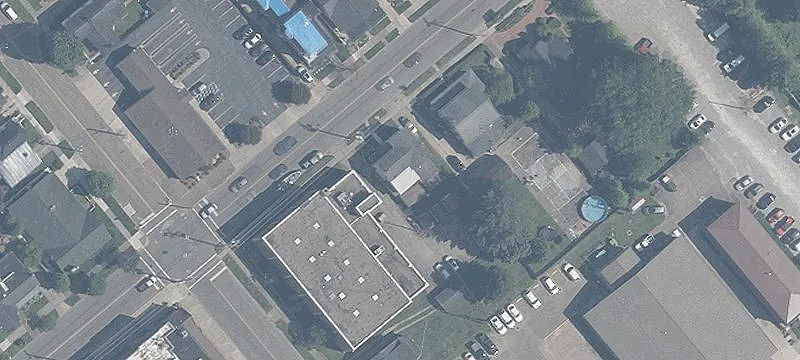 513 3rd Ave