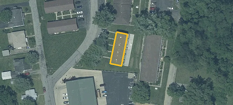 100 Taylor Dr