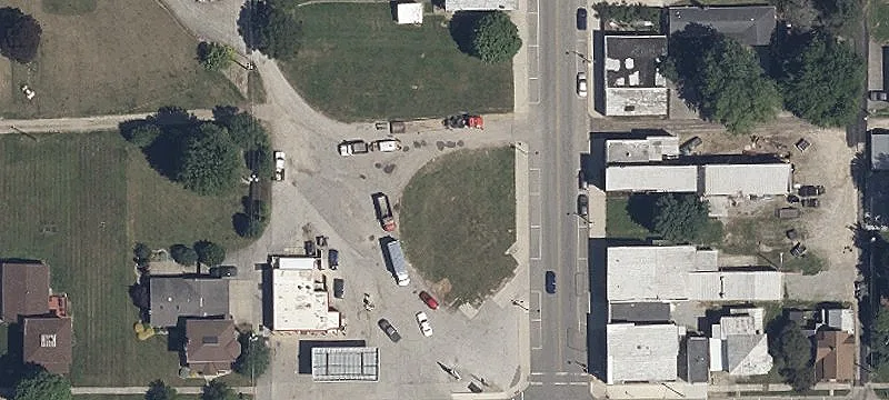 Sycamore Ave