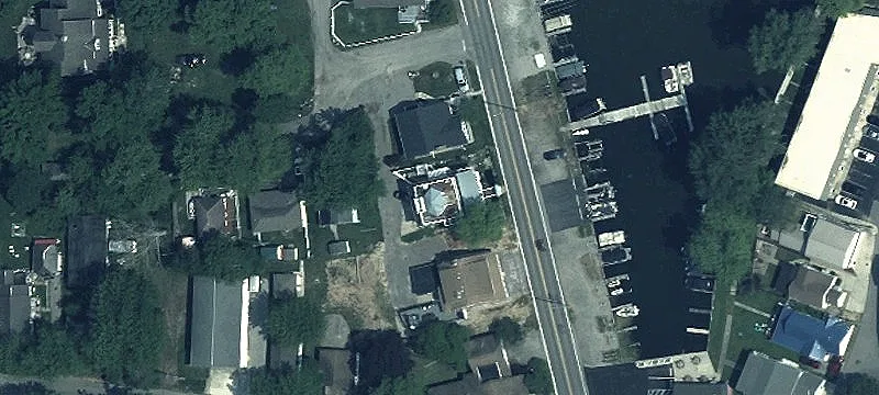 319 Main St
