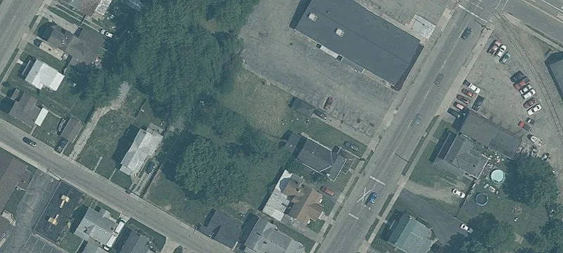 625 Main St