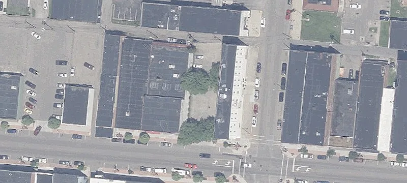 24 Main St