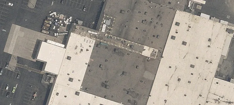 1225 Main St