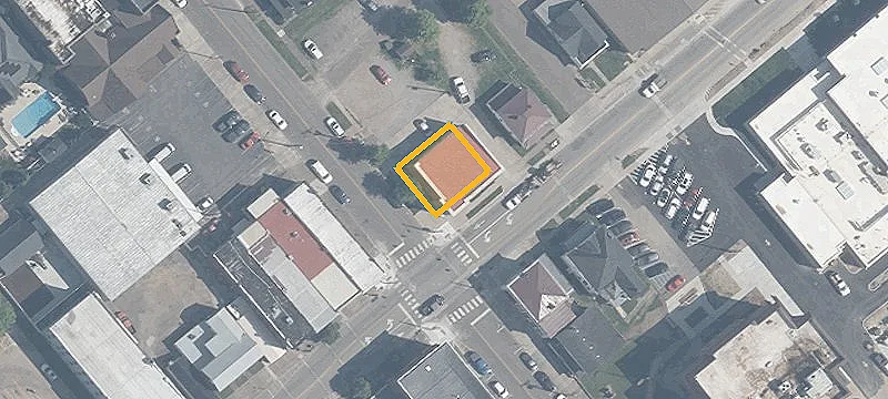 504 2nd Ave