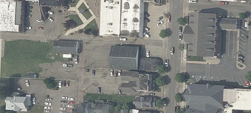 123 4th St