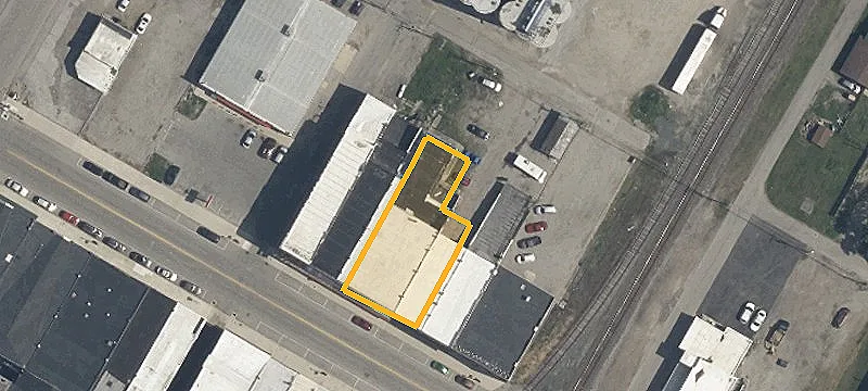 112 Main St