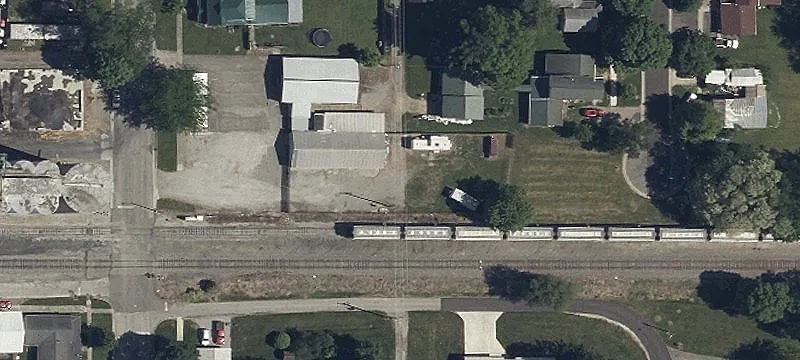5th Along Rr St