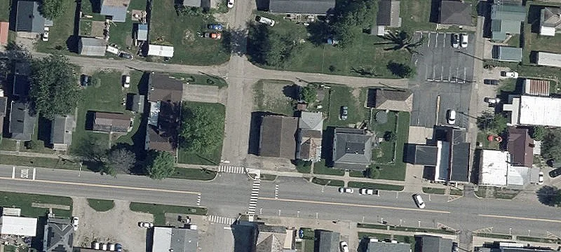 Main St