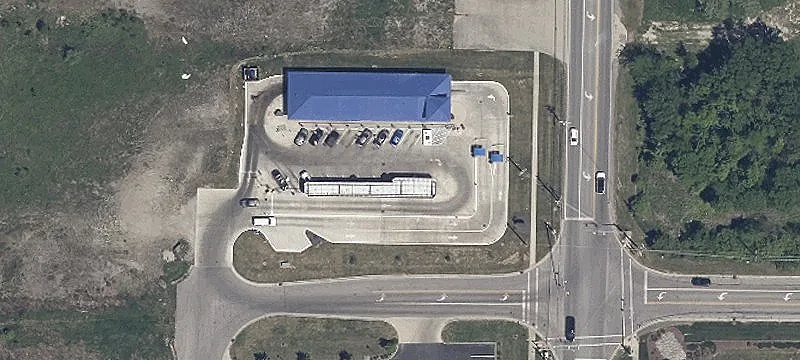 1244 Ctr Rd