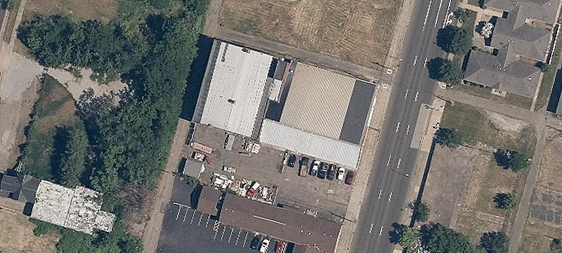 801 Cherry NE Ave
