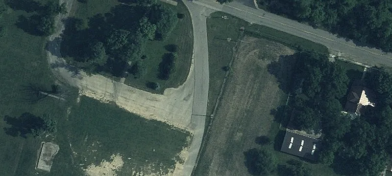 C R 222