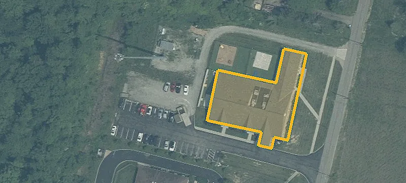 4401 Elmwood Rd