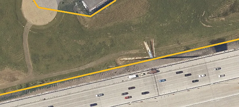 Cloverleaf Pkwy At W Canal Rd