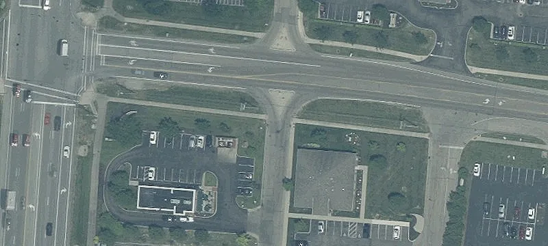 Exchange Pl Blvd