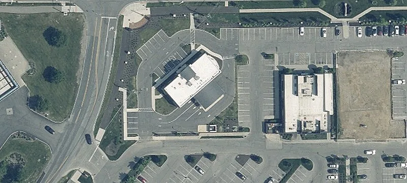 855 Polaris Pkwy