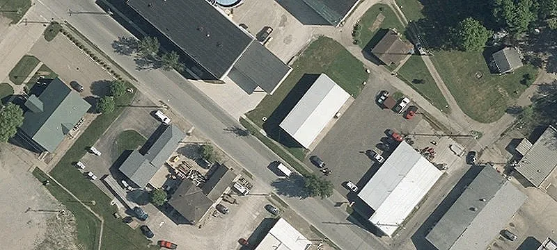 1543 Main St