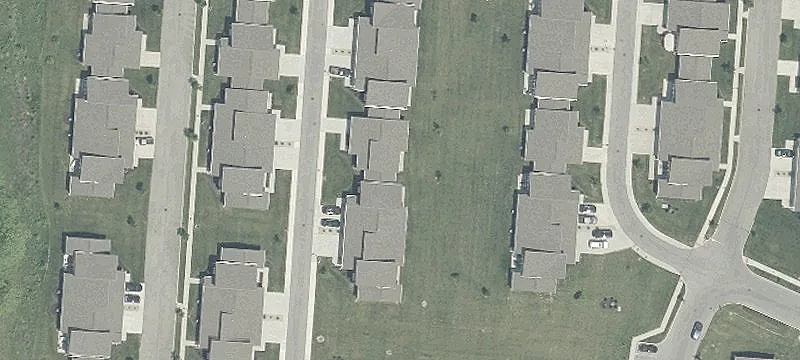 602 Redbud Rd