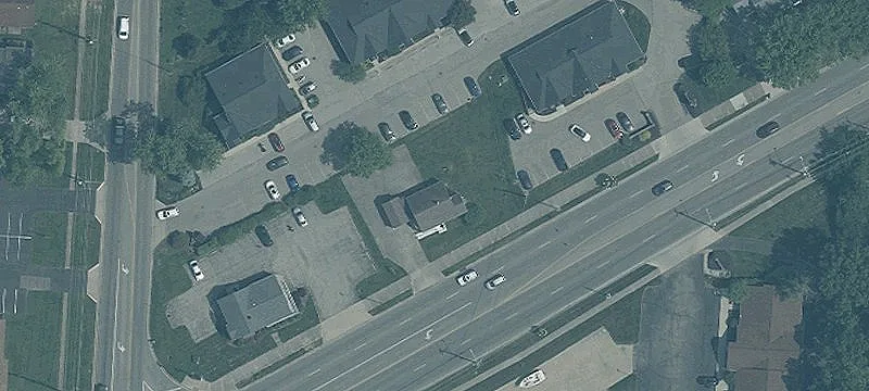 1240 Nilles Rd