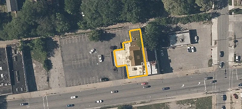 10913 Superior Ave