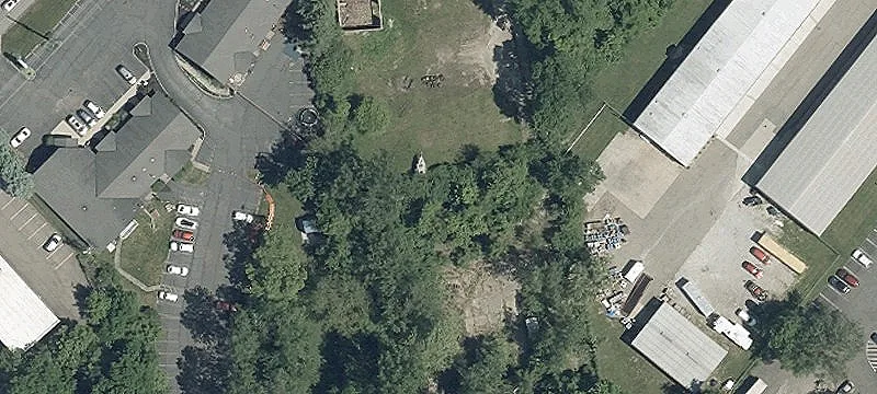 606 Hebron Rd