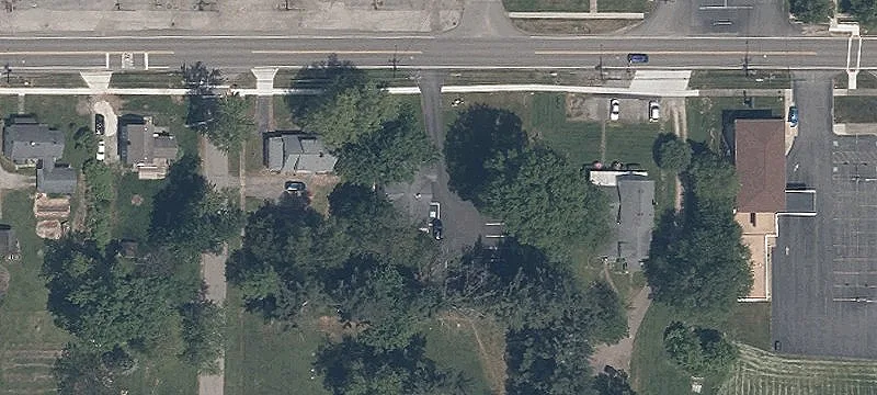 4400 Warren Sharon Rd