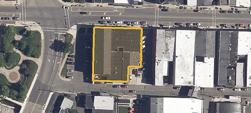 143 Main St