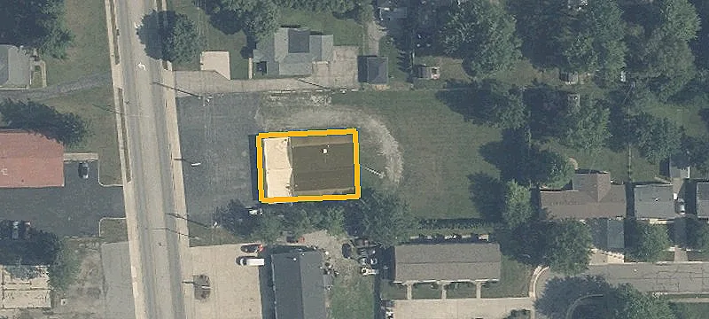 1604 Wapakoneta Ave