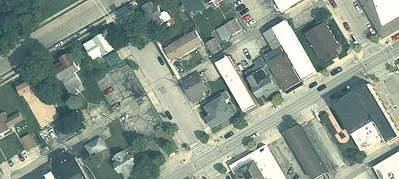 10 Walnut St
