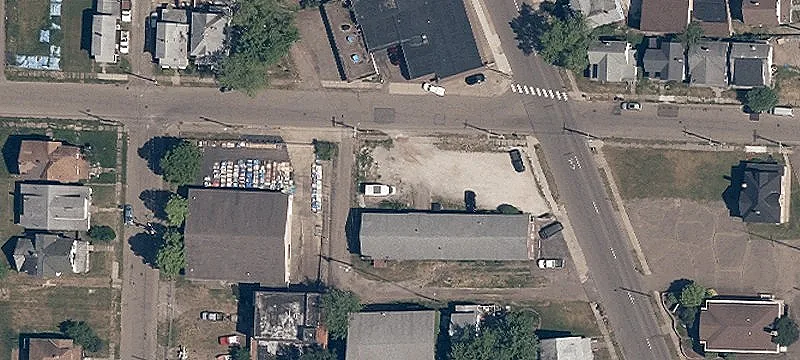 10th NW St