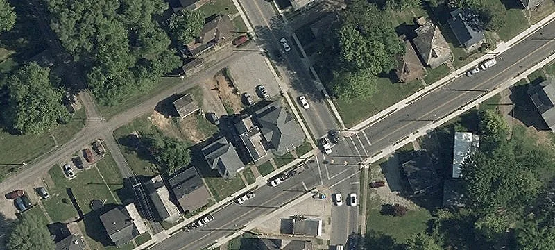 1301-1303 Rdg Ave